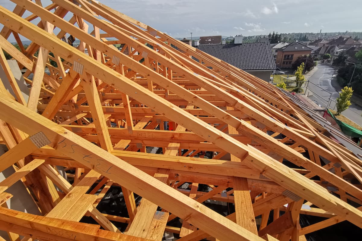 Vazník Vyškov – konstrukce krovu